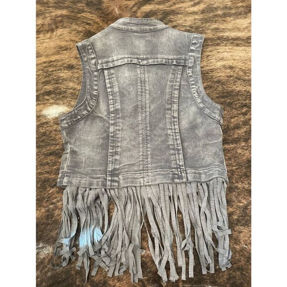 Double Zero Sleeveless fringe zip up vest - Picture 3 of 3